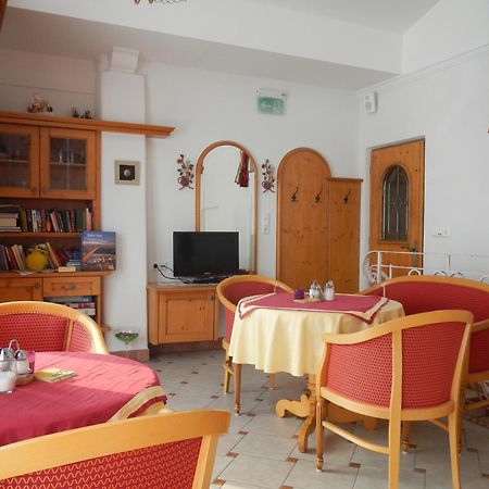 Hotel Landhaus Marchfeld Оберау Екстер'єр фото