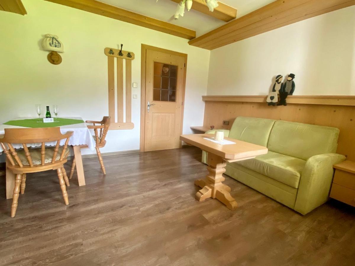 Hotel Landhaus Marchfeld Оберау Екстер'єр фото
