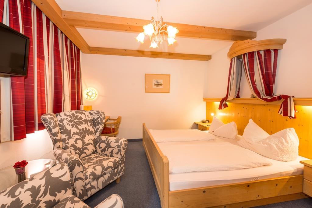 Hotel Landhaus Marchfeld Оберау Екстер'єр фото
