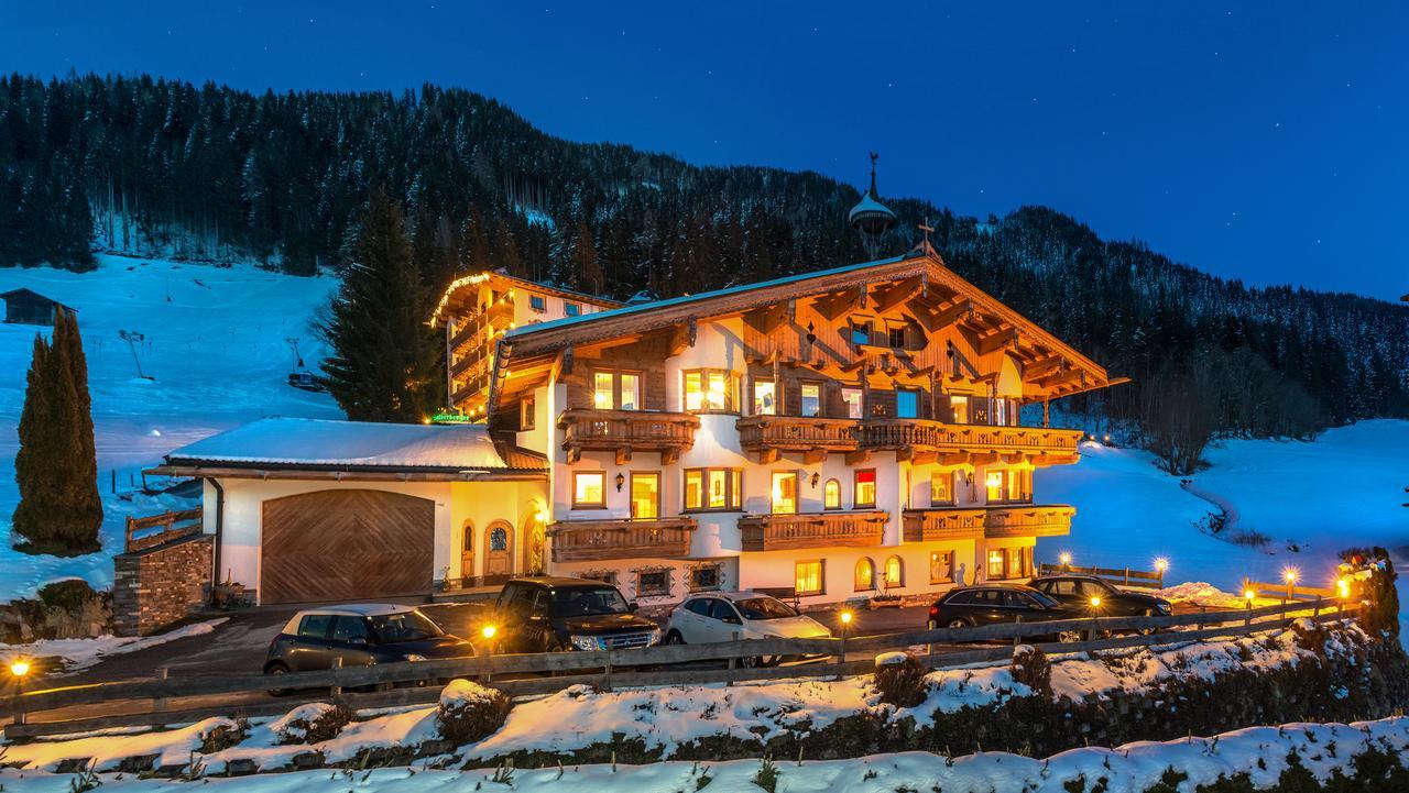 Hotel Landhaus Marchfeld Оберау Екстер'єр фото